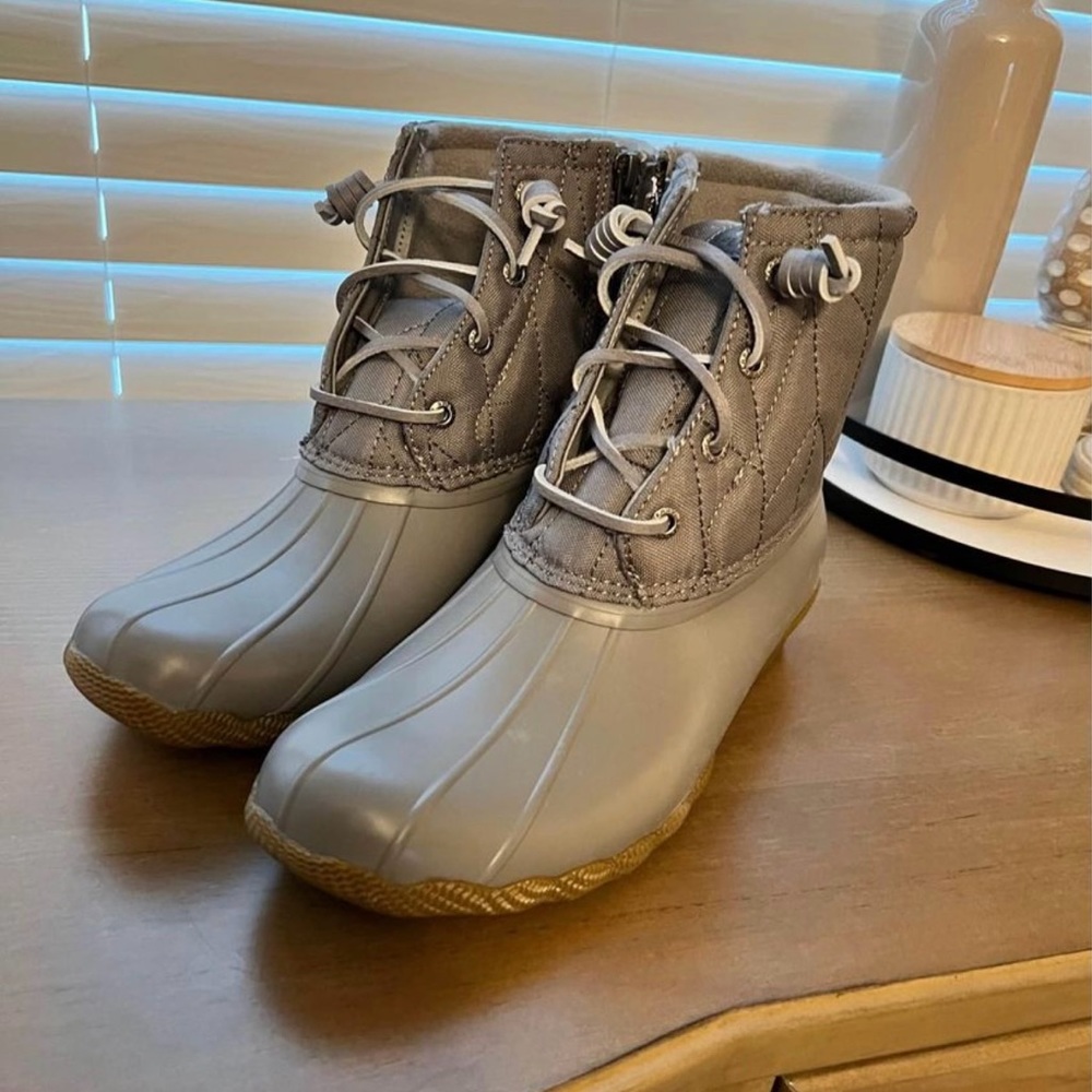 Sperry’s Women’s Rainboots